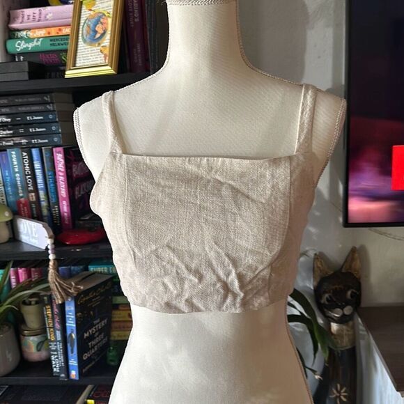 Altar’d State Size Medium cropped blouse Ivory NWT - Picture 1 of 5